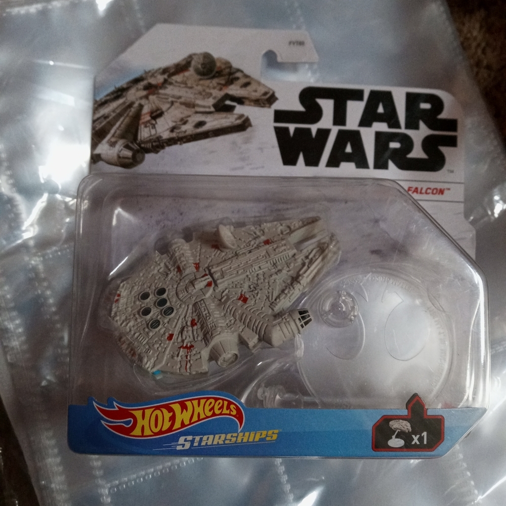 Hot Wheels Star Wars Millennium Falcon
